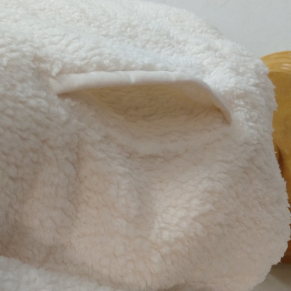 NEW! Men's Faux Shearling Half Zip-Up Sweatshirt Pullover, White - Picture 4 of 14